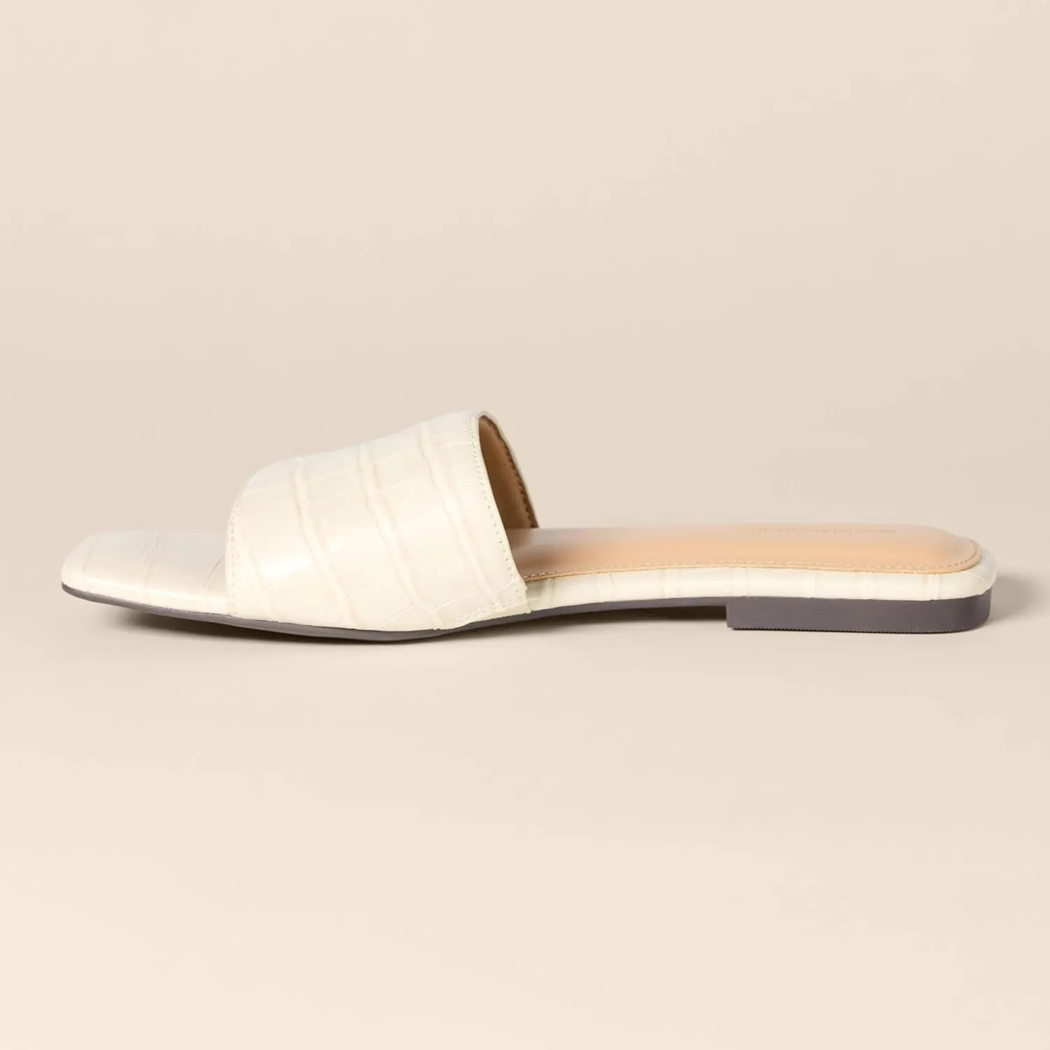 Amazon Essentials Women's Slide Sandals