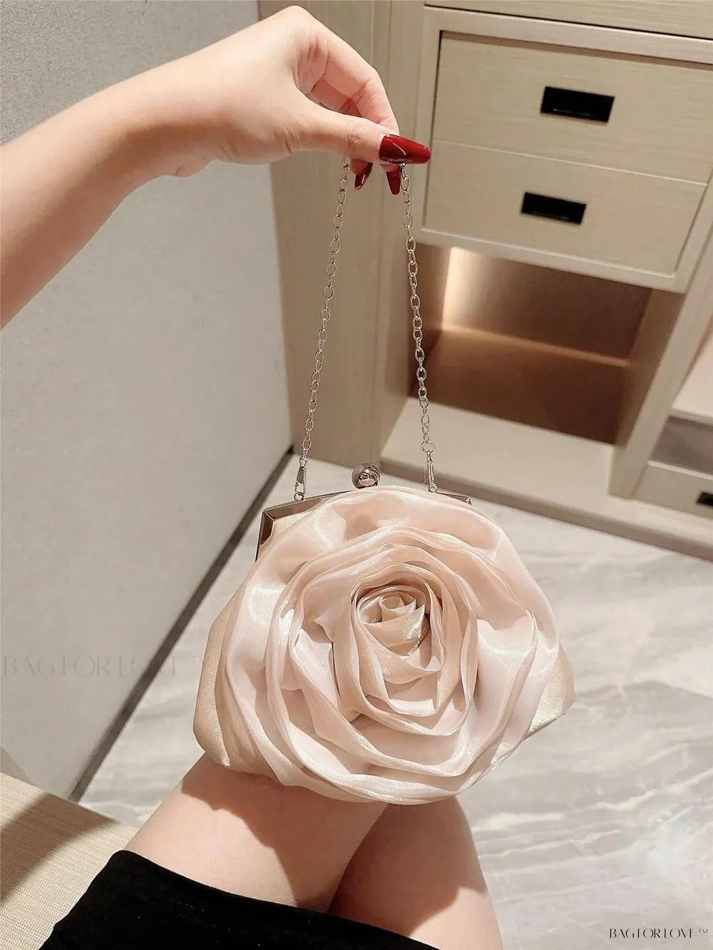 BagForLove - Elegant White Wedding Handbag with Chain and Faux Pearls