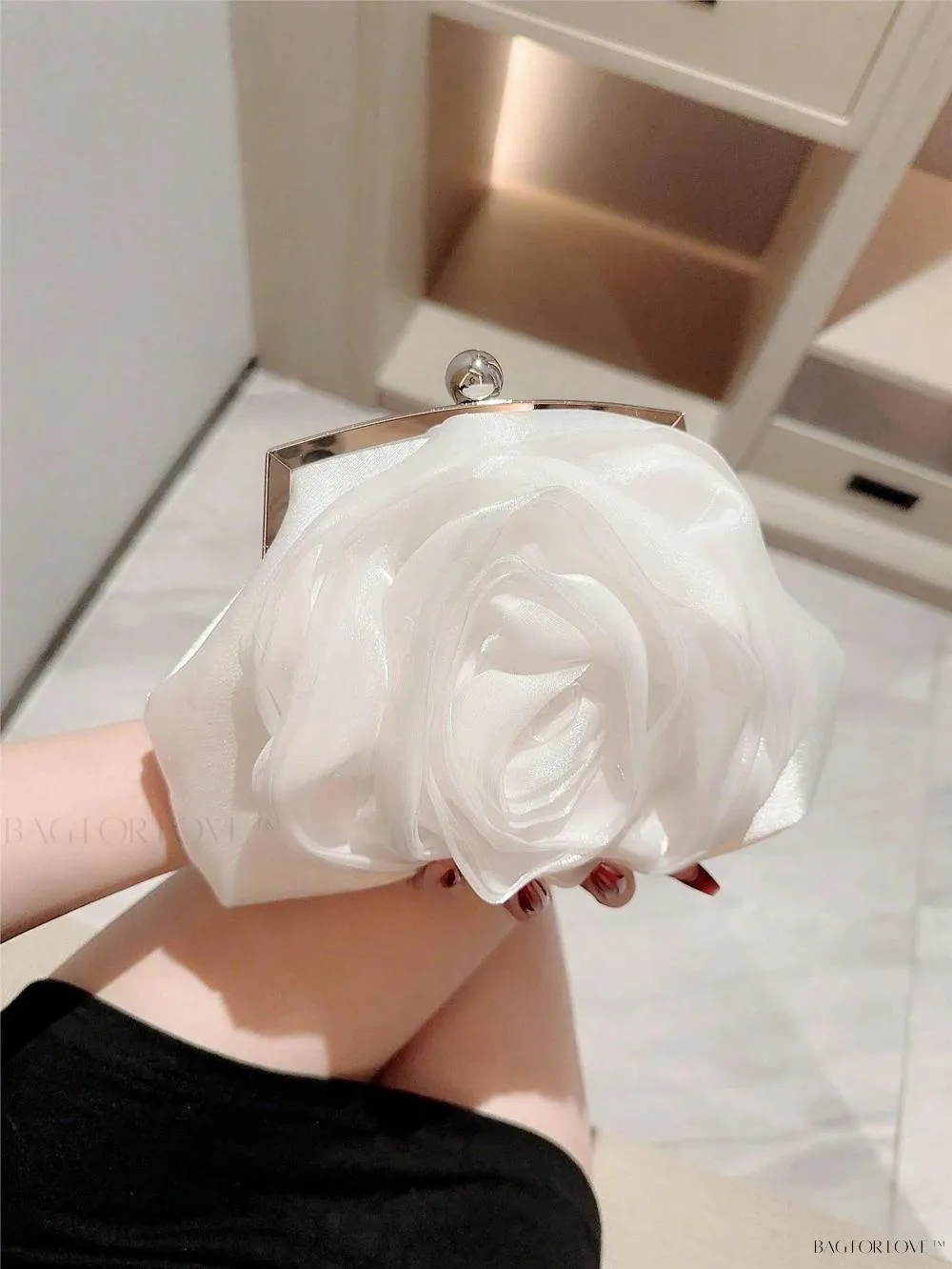 BagForLove - Elegant White Wedding Handbag with Chain and Faux Pearls