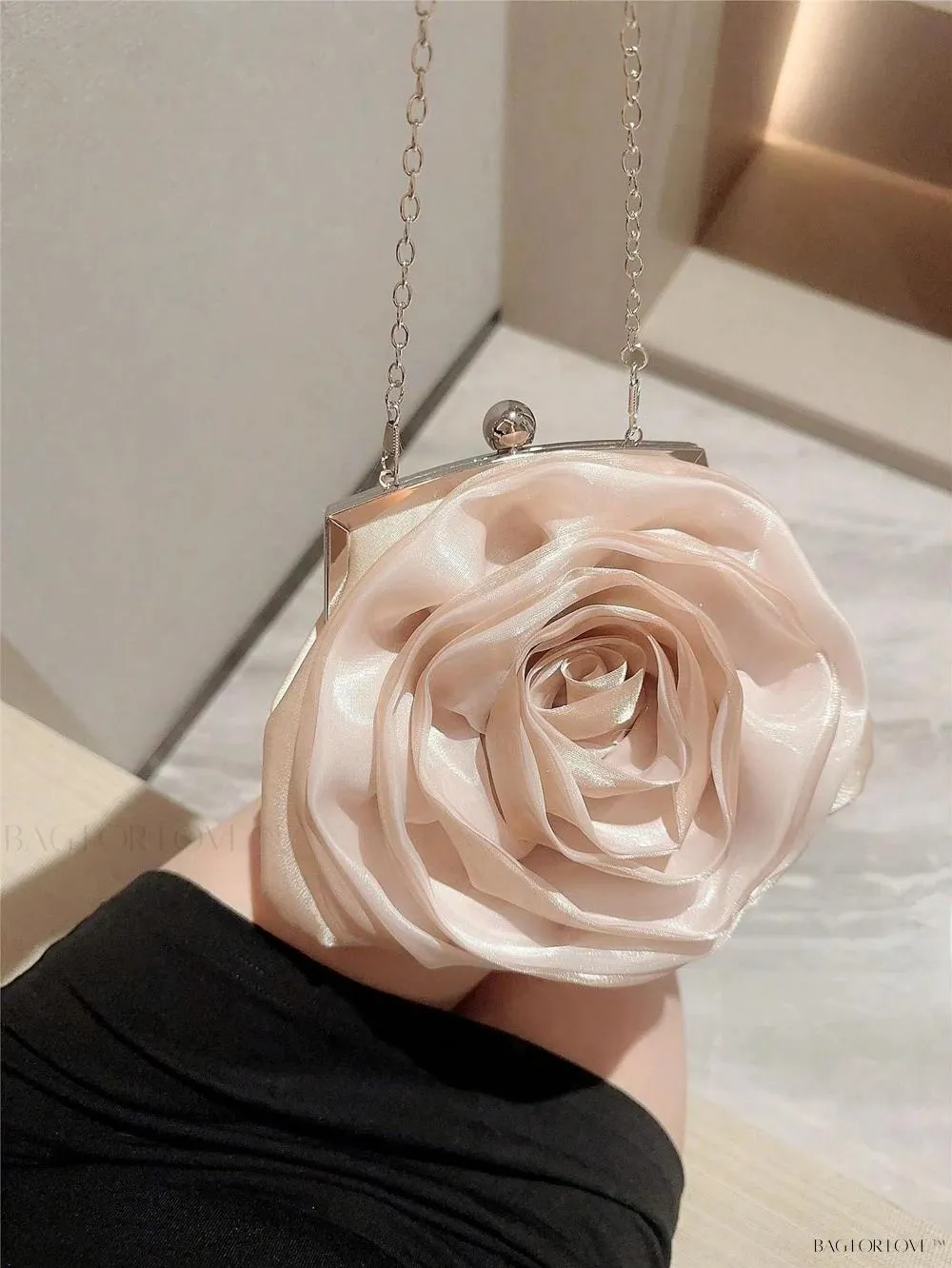 BagForLove - Elegant White Wedding Handbag with Chain and Faux Pearls