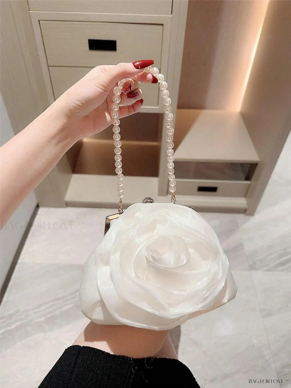 BagForLove - Elegant White Wedding Handbag with Chain and Faux Pearls