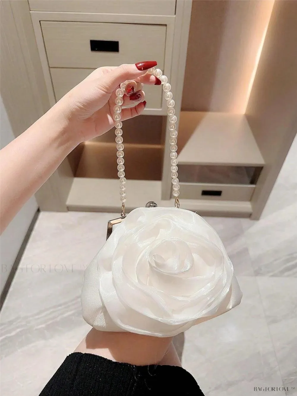BagForLove - Elegant White Wedding Handbag with Chain and Faux Pearls