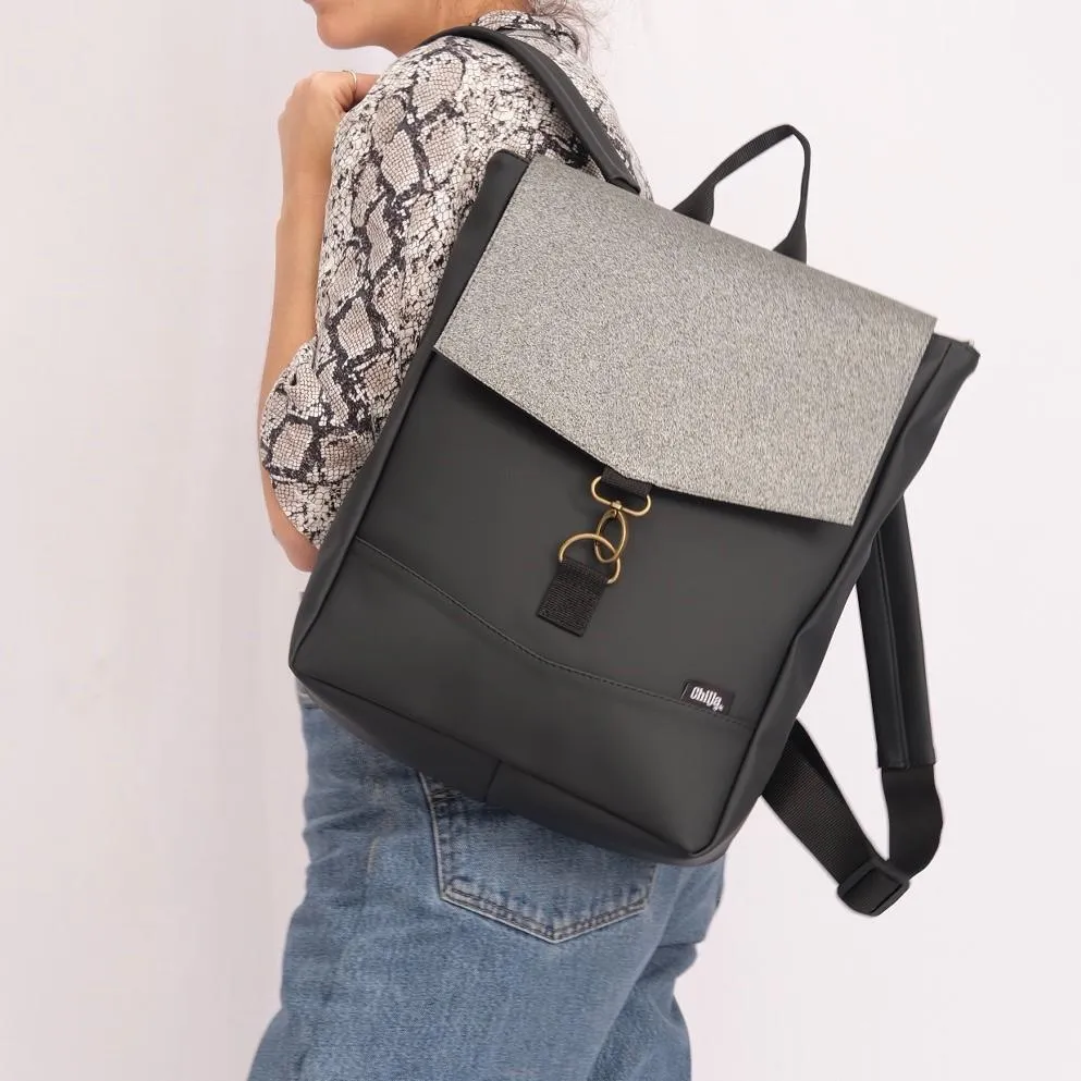 Black with Glitters Medium Students Backpack