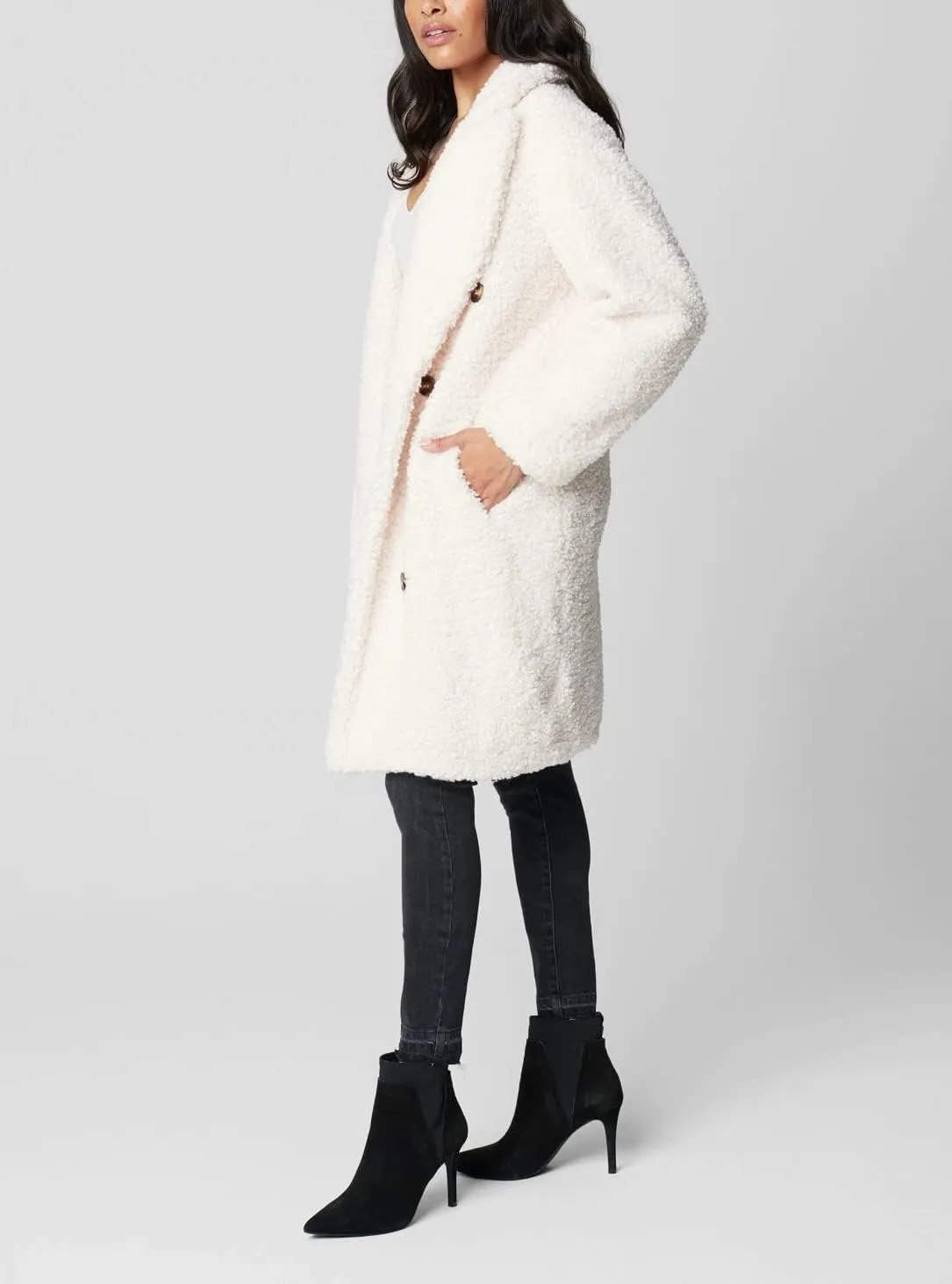 [BLANKNYC] womens Luxury Clothing Faux Fur Jacket, Comfortable & Casual Coat