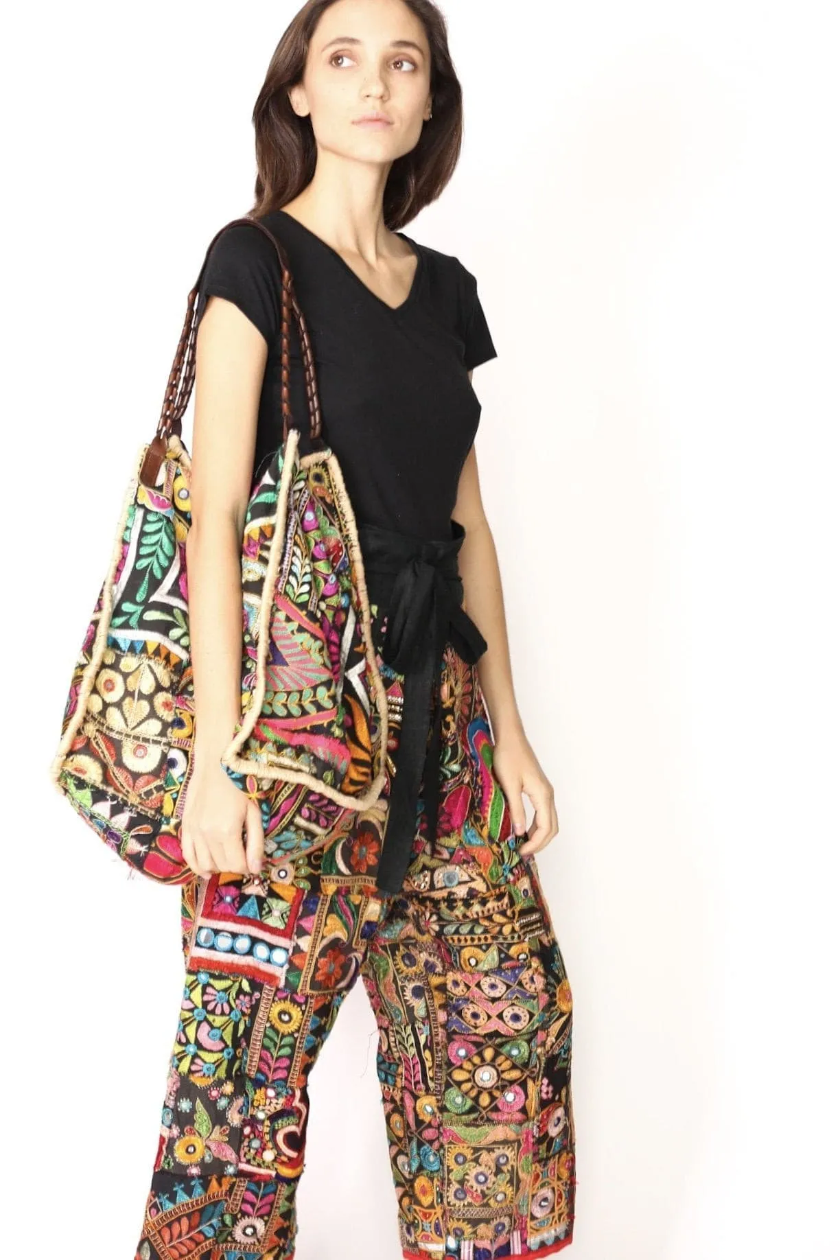 BOHO EMBROIDERED PATCHWORK BAG WILMA