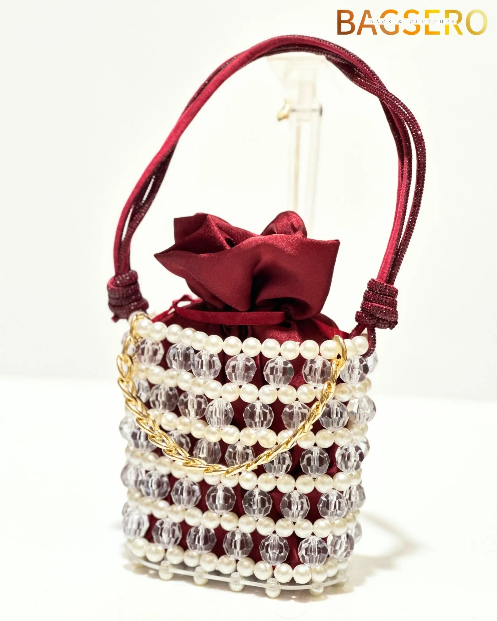 Chic Pearl Clutch