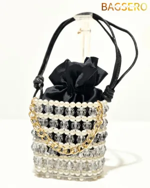 Chic Pearl Clutch