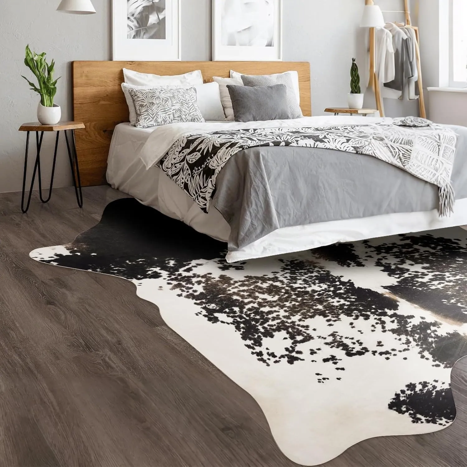 Cowhide Rug 6.2x7.2 FT Faux Cow Hide Rugs Non-Slip Cow Skin Print Area Animal Print Carpet Western Home Decor for Living Room Bedroom Dining Room (Grey&White)