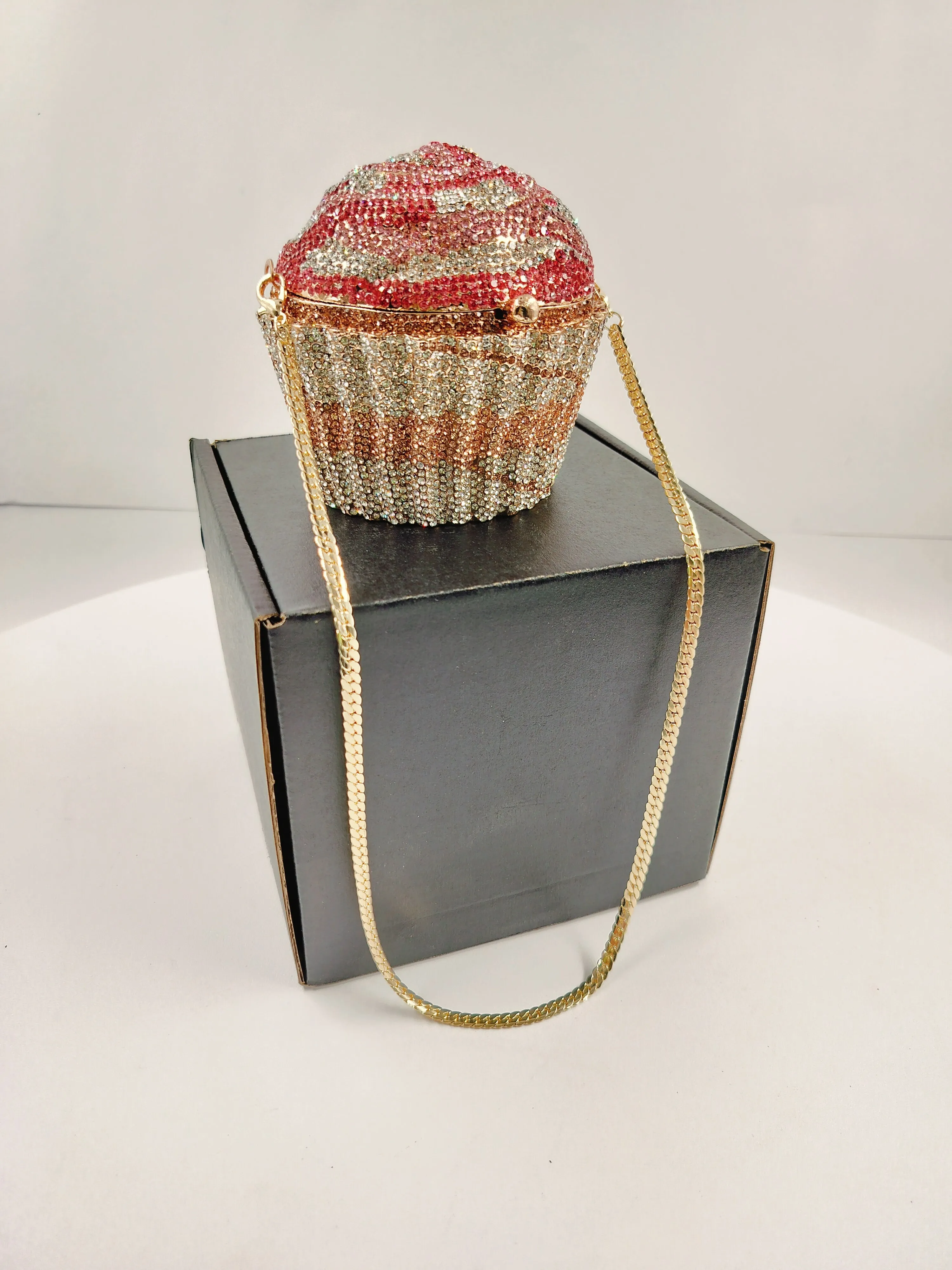Cupcake Clutch