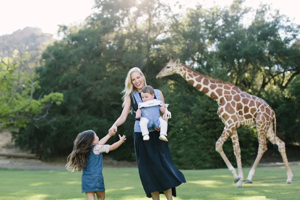 Ergobaby 360 All-Position Baby Carrier with Lumbar Support (12-45 Pounds), Sofie La Girafe - Blue, Premium Cotton
