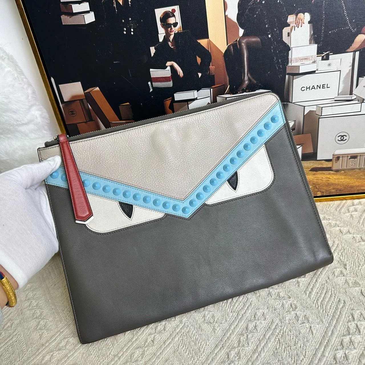 Fendi Pre-loved Bug Eyes Clutch in Grey Leather