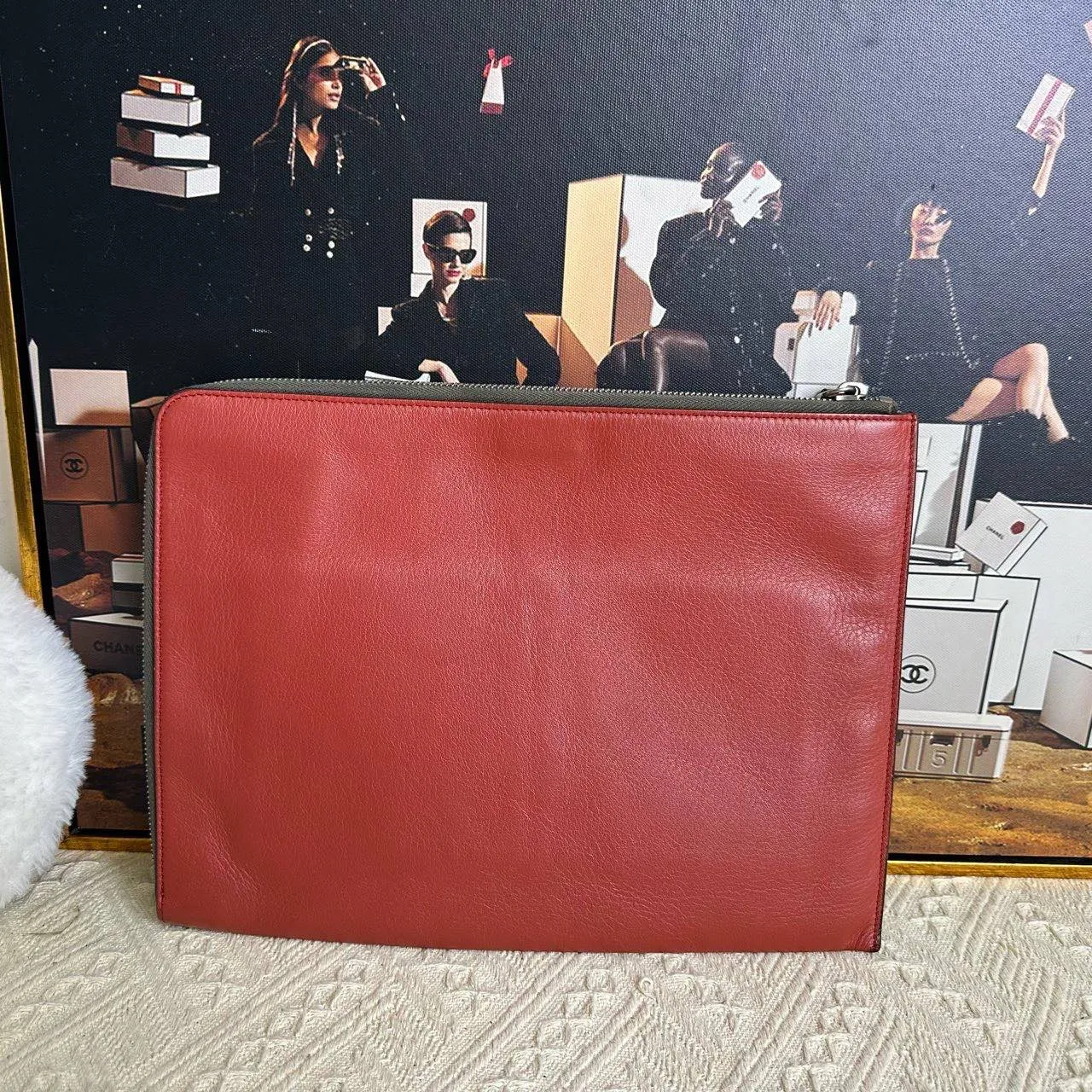 Fendi Pre-loved Bug Eyes Clutch in Grey Leather