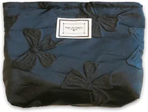 Floral Cosmetic Bags Makeup Bags for Women, Soft Large Makeup Pouch for Girls, Aesthetic Travel Makeup Organizer Bag (Black Butterfly)