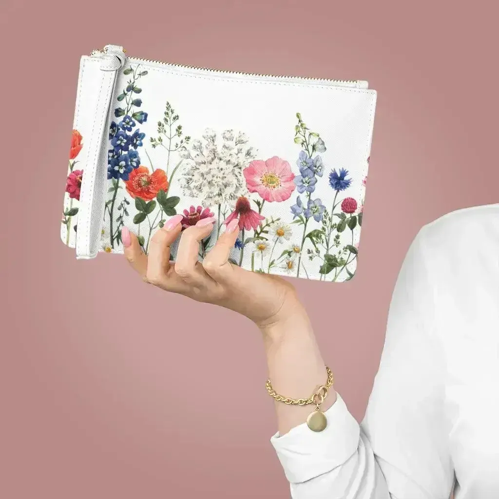 Floral Designed Zipped Clutch Bag