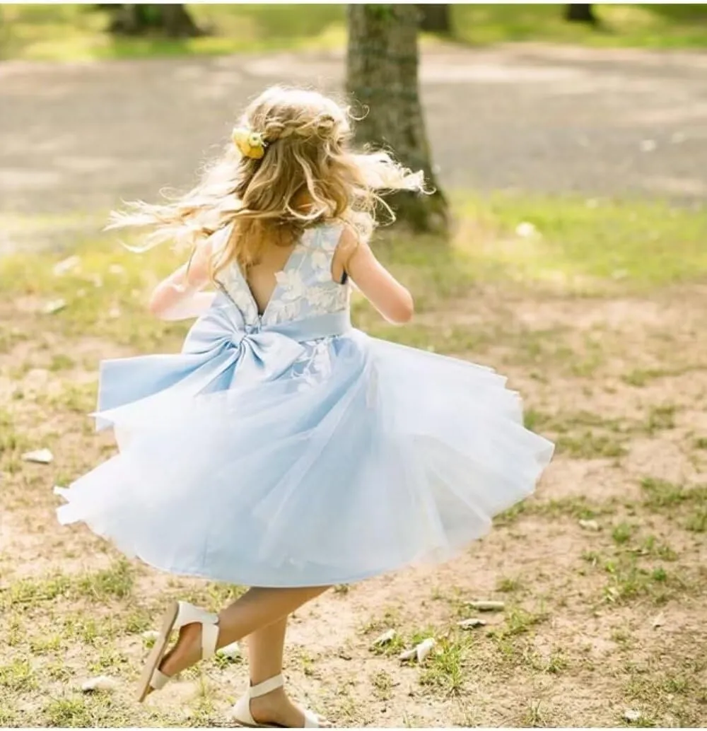 Flower Girl Dress for Wedding Tea Length Lace Applique Tulle Princess Kids Birthday Pageant Party Gown Bow-Knot