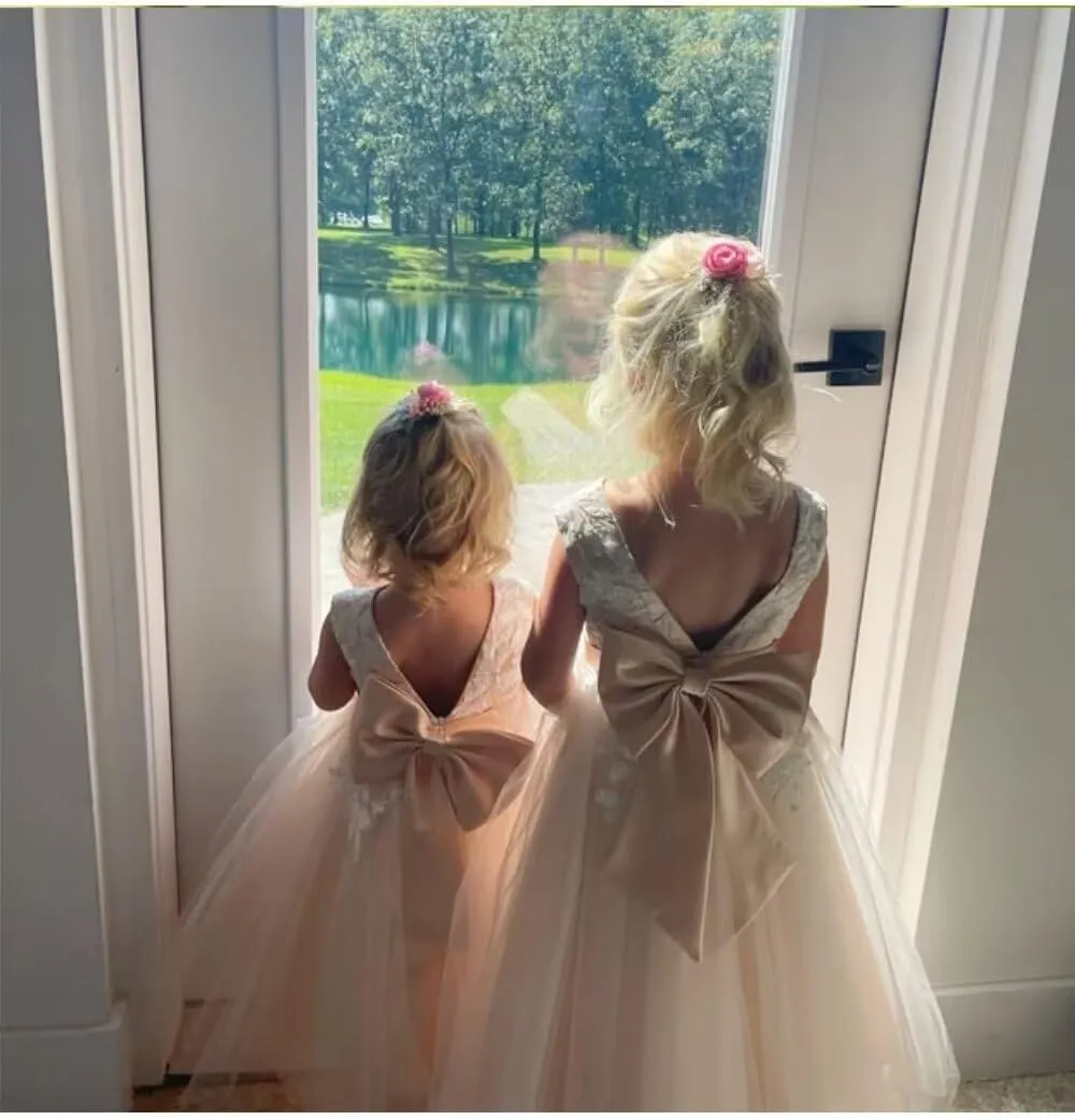 Flower Girl Dress for Wedding Tea Length Lace Applique Tulle Princess Kids Birthday Pageant Party Gown Bow-Knot
