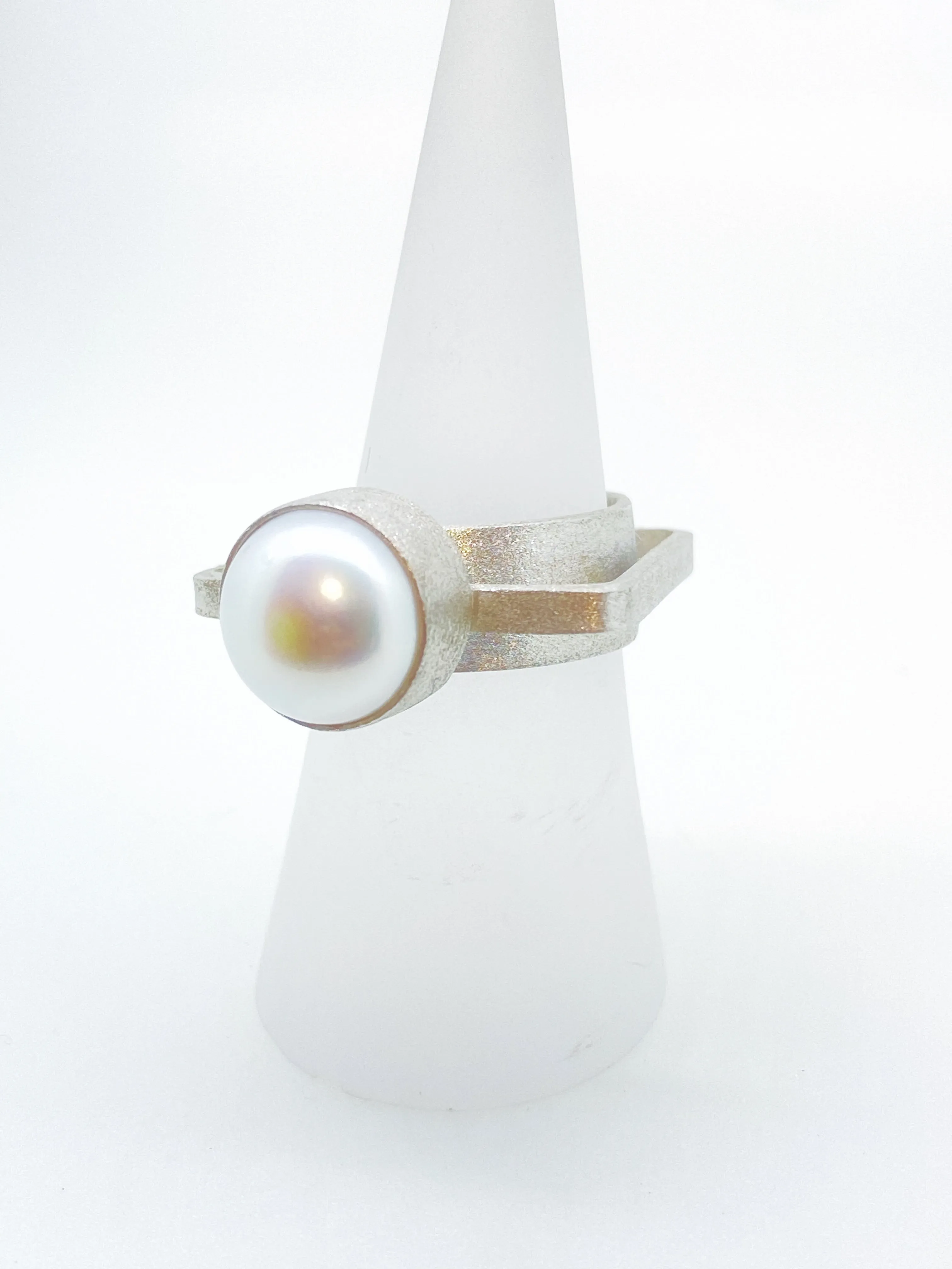 Freshwater Pearl Textured Silver Ring