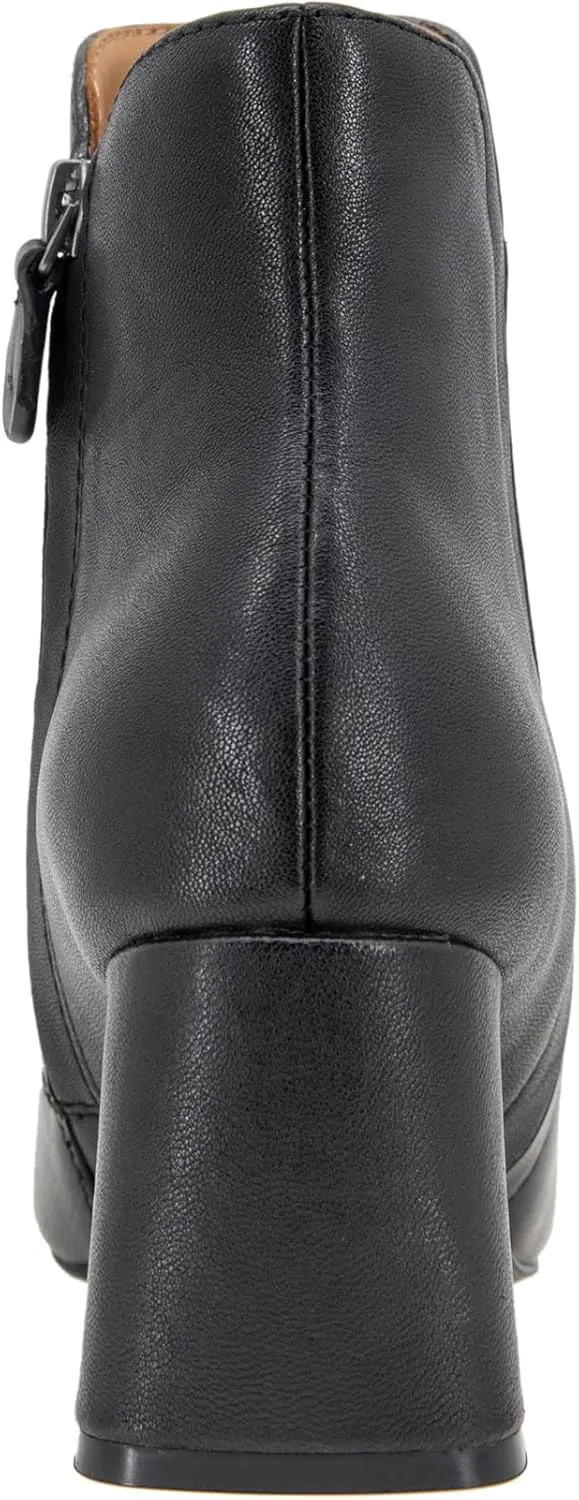 Gentle Souls by Kenneth Cole Women's Danbury Fashion Boot