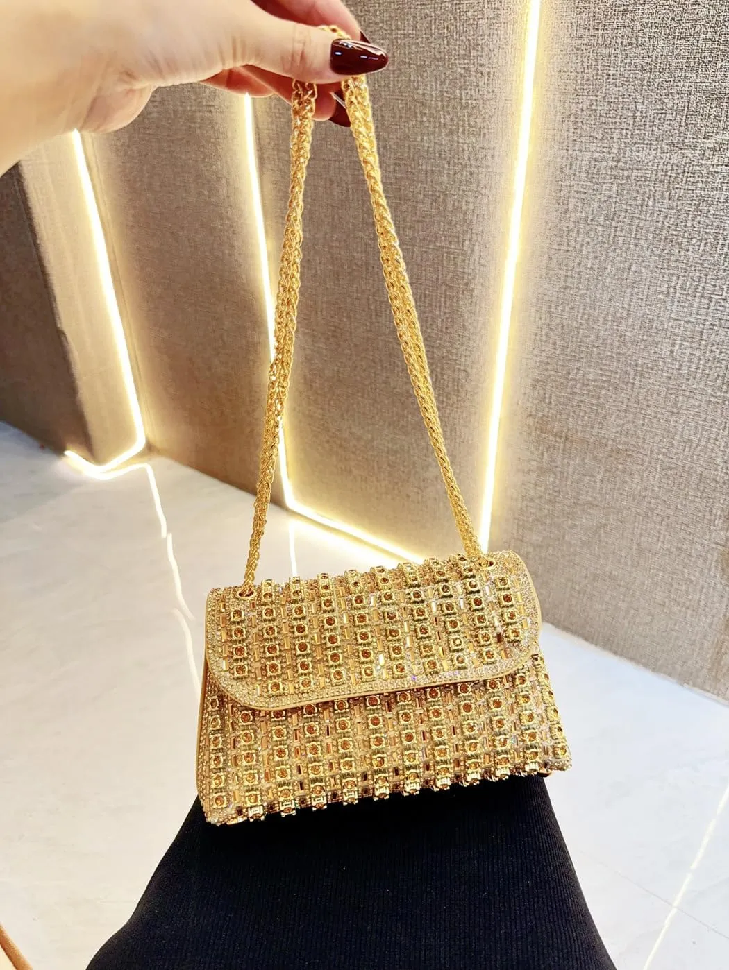 Gets Sparkly Rhinestones Clutch Purses for Women Purses and Handbags for Wedding Party Evening Crossbody Bag with Chain