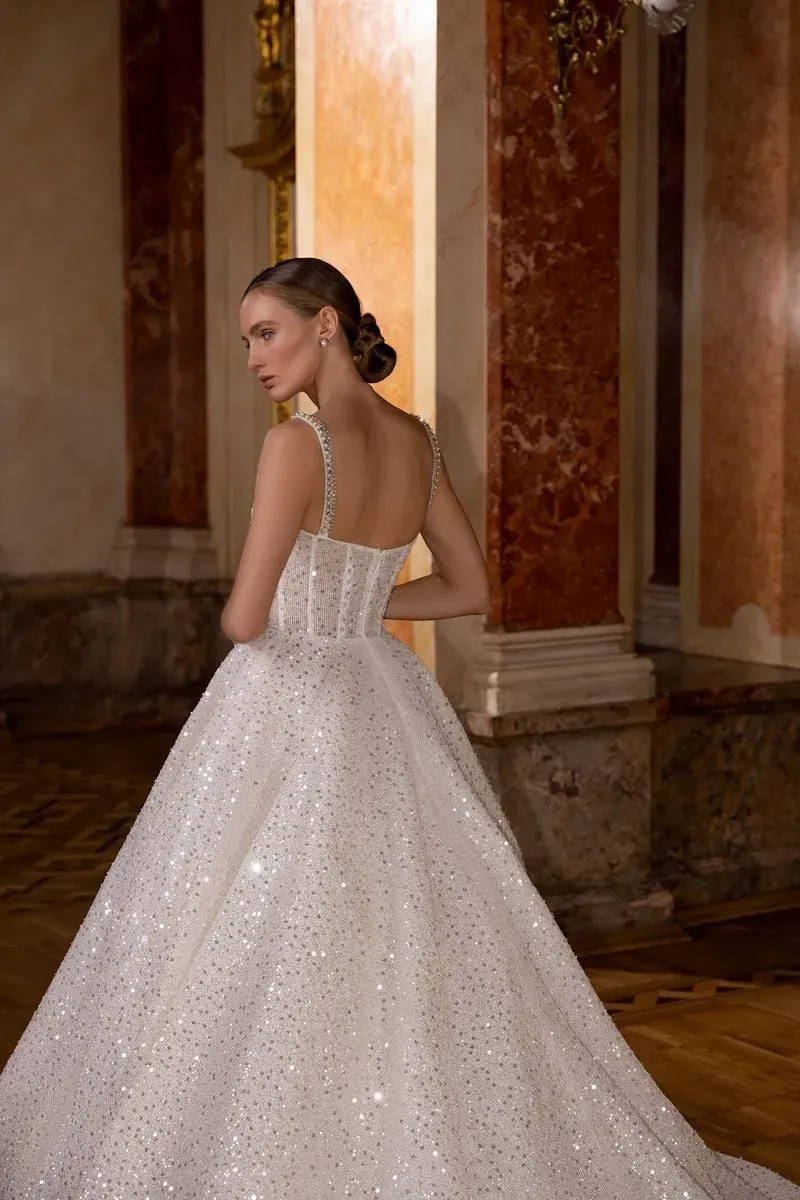 Glitter Sweetheart Wedding Dresses Sequin Sleeveless Court Train Bridal Gown