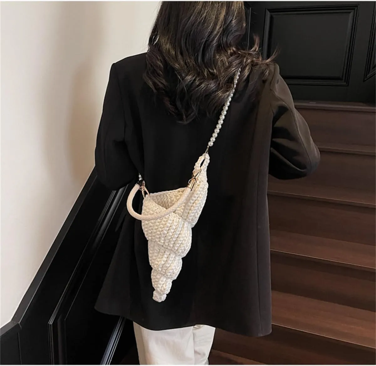 Handwoven Fashion Seashell Bag,Womens Stylish & Unique Boho Clutch with Pearl Strap,Crochet Leather Handle Beach Bag