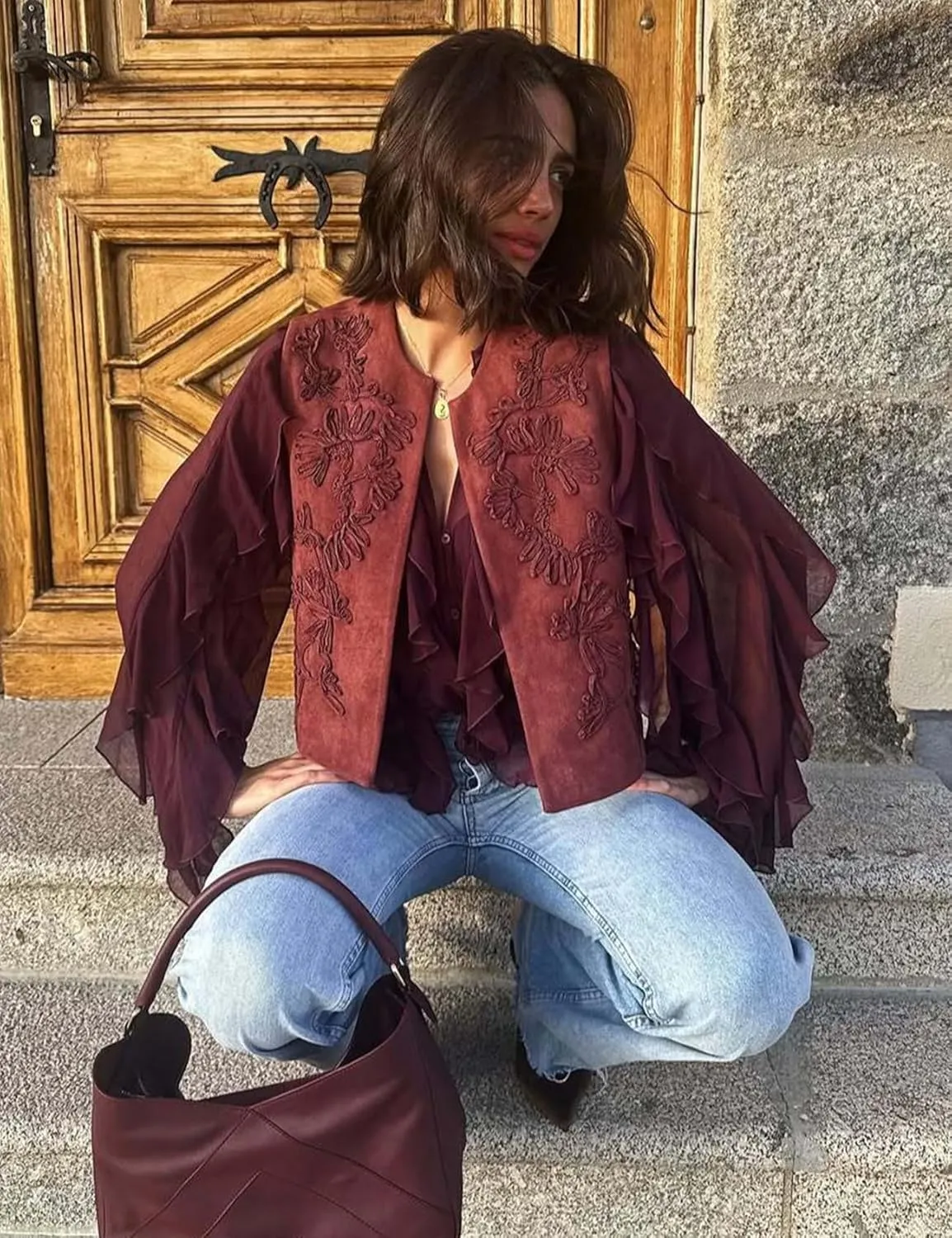 hathne Embroidered Faux Suede Vest for Women Floral Embroidered Vest Sleeveless Open Front Vintage Vests