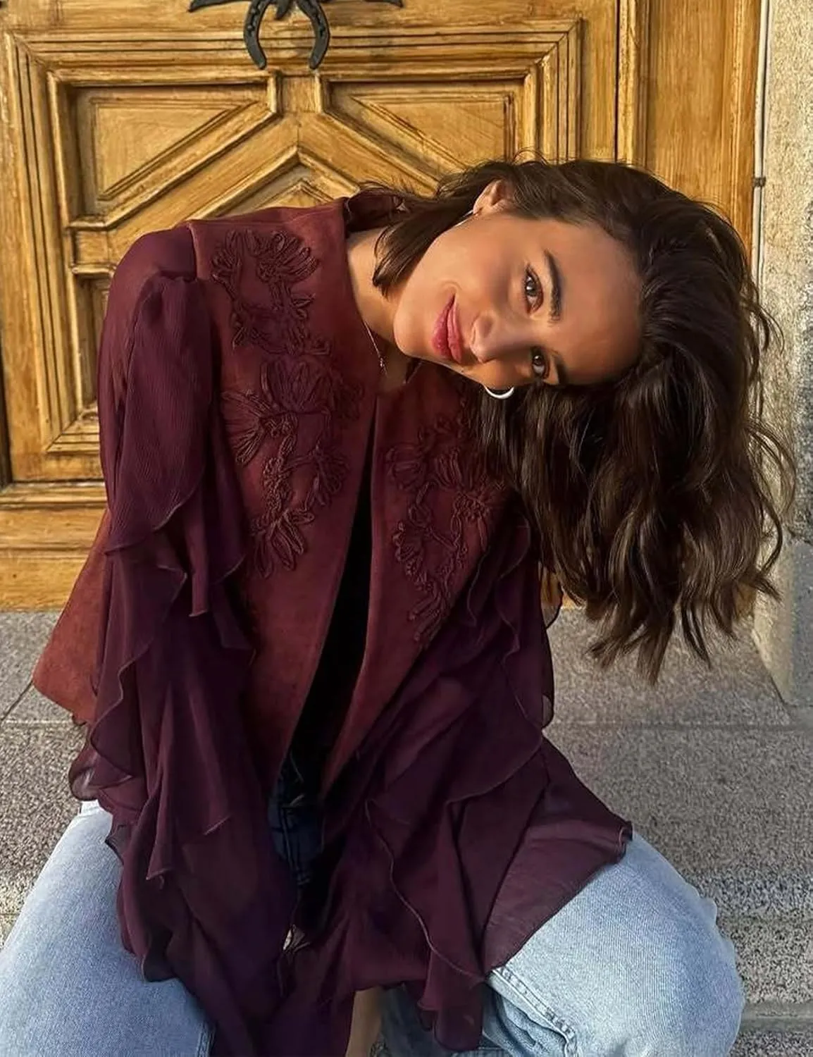 hathne Embroidered Faux Suede Vest for Women Floral Embroidered Vest Sleeveless Open Front Vintage Vests