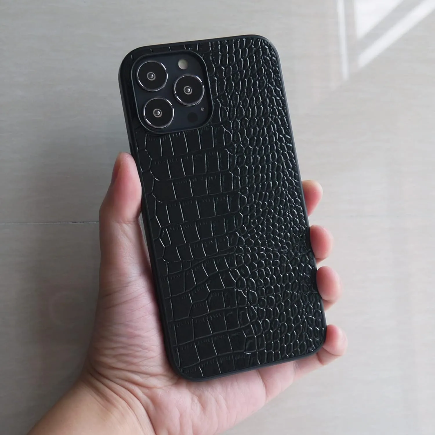 iPhone Xs Max Case for Women, DMaos Crocodile Synthetic Patent Leather Cover, Classic Fashion for iPhone 10s Max 6.5 inch - Black