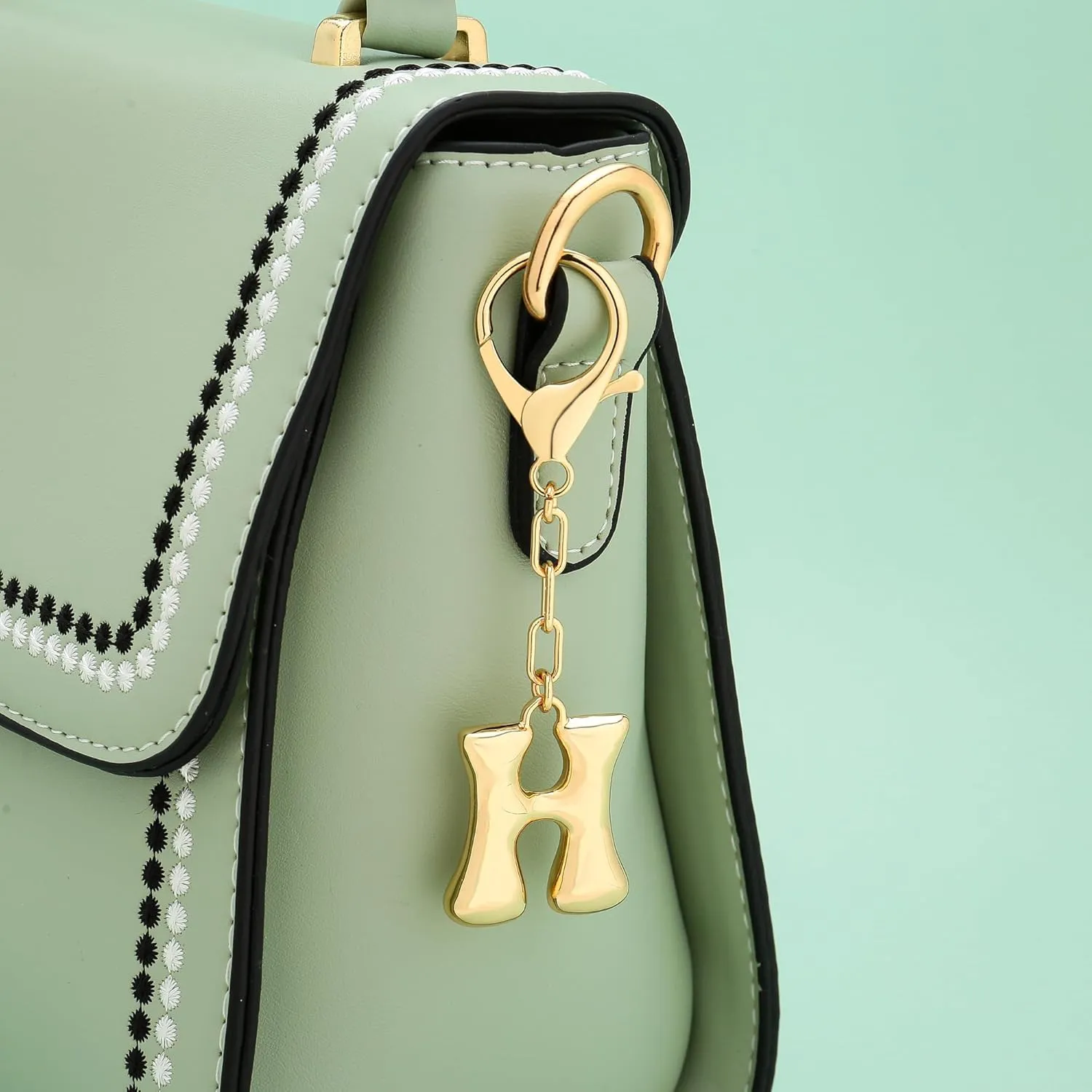 LILIE&WHITE Gold Bubble Initial Keychain For Women Handbag Charms Fashion Alphabet Keychain Accessories Gift