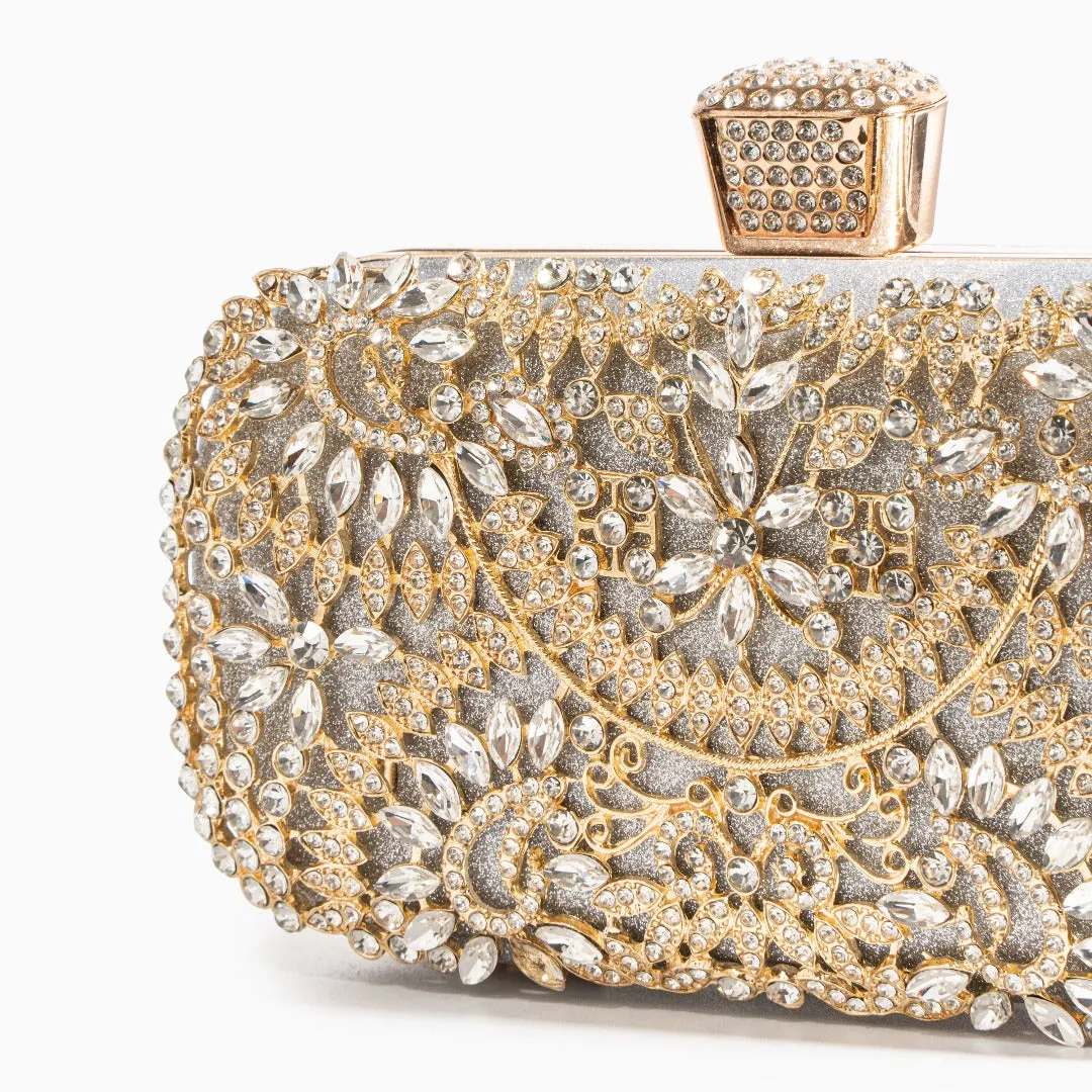 Luxurious rhinestone clutch – a glamorous statement piece
