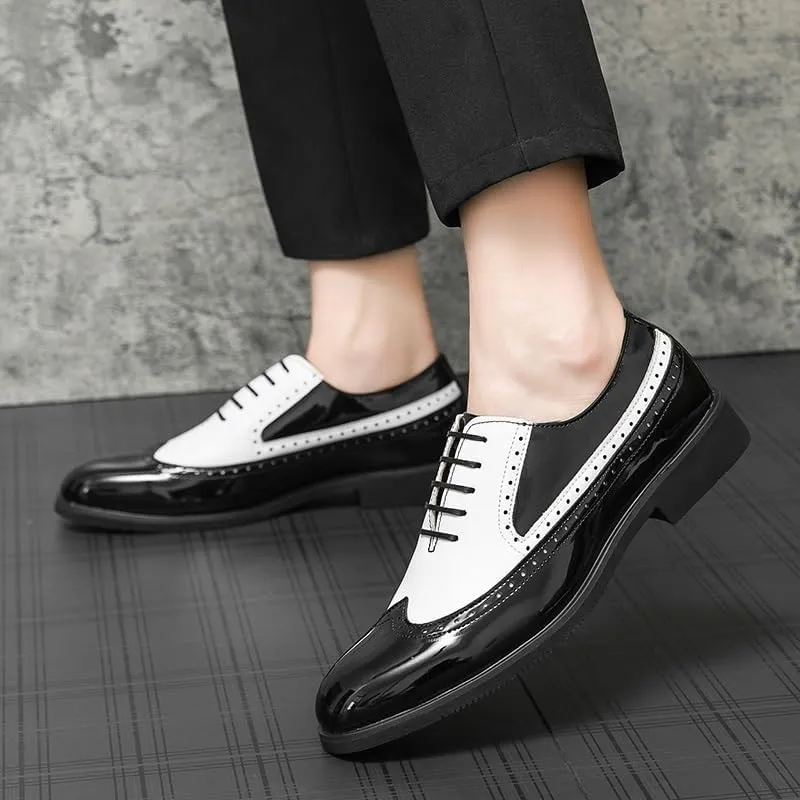 Men's Leather lace-up Oxford Shoes Classic Wingtip Two-Tone Patchwork Brogues Fashionable Punched Toes Slip-on Leather Shoes