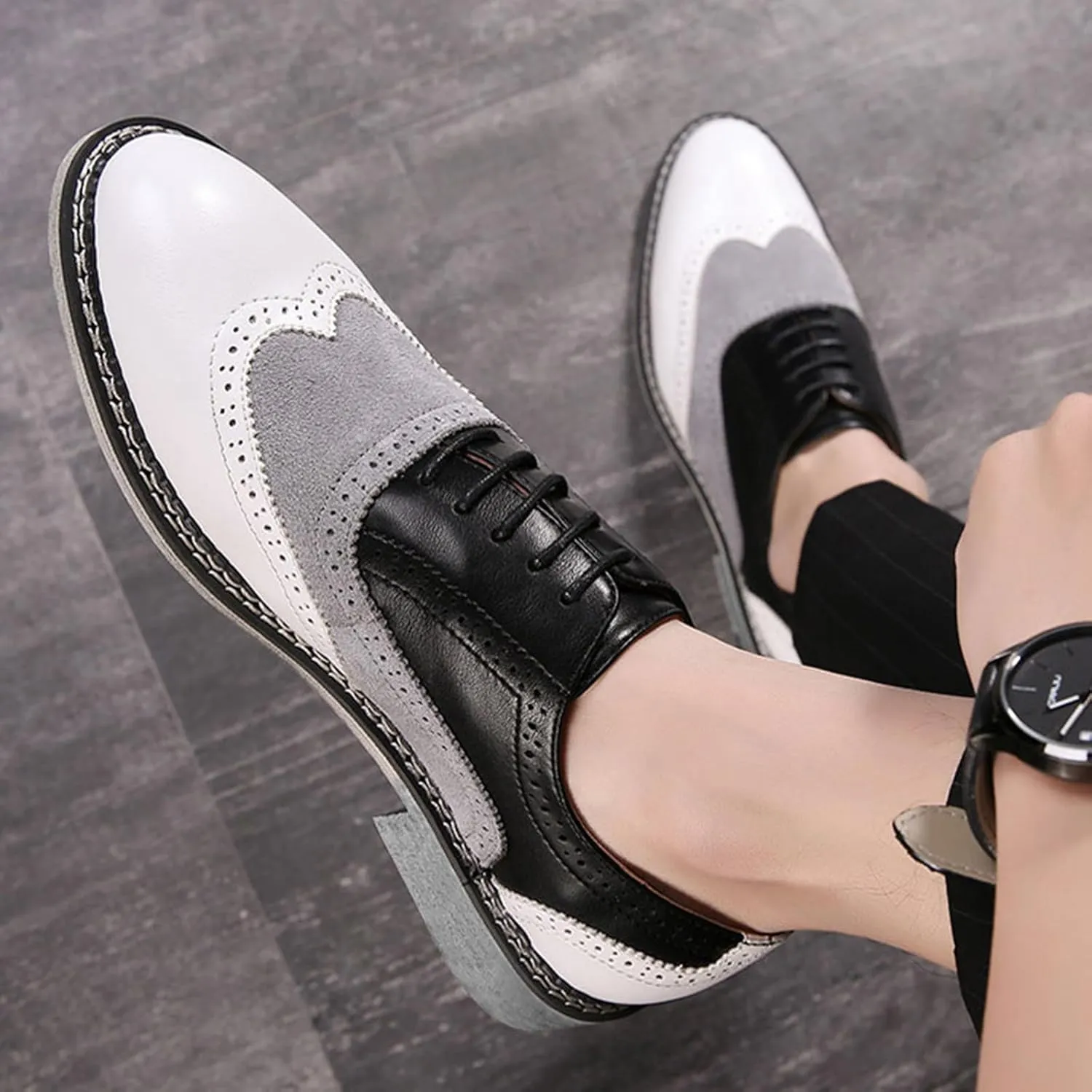 Men's Wingtip Two Tone Patchwork Brogue Oxfords Shoes: Fashion Classic Round-Toe Lace Up Low Top Leather Dress Shoes