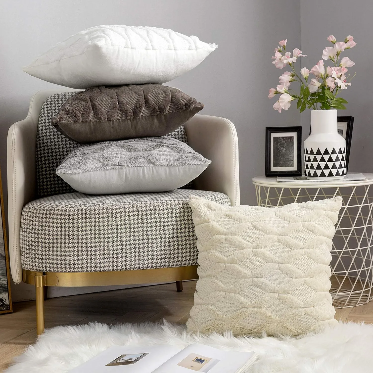 MIULEE Beige Christmas Throw Pillow Covers 18x18 Set of 2 Spring Decorative Farmhouse Couch Throw Pillows Boho Shells Cute Soft Plush Wool Winter Pillowcases for Bedroom Living Room Sofa