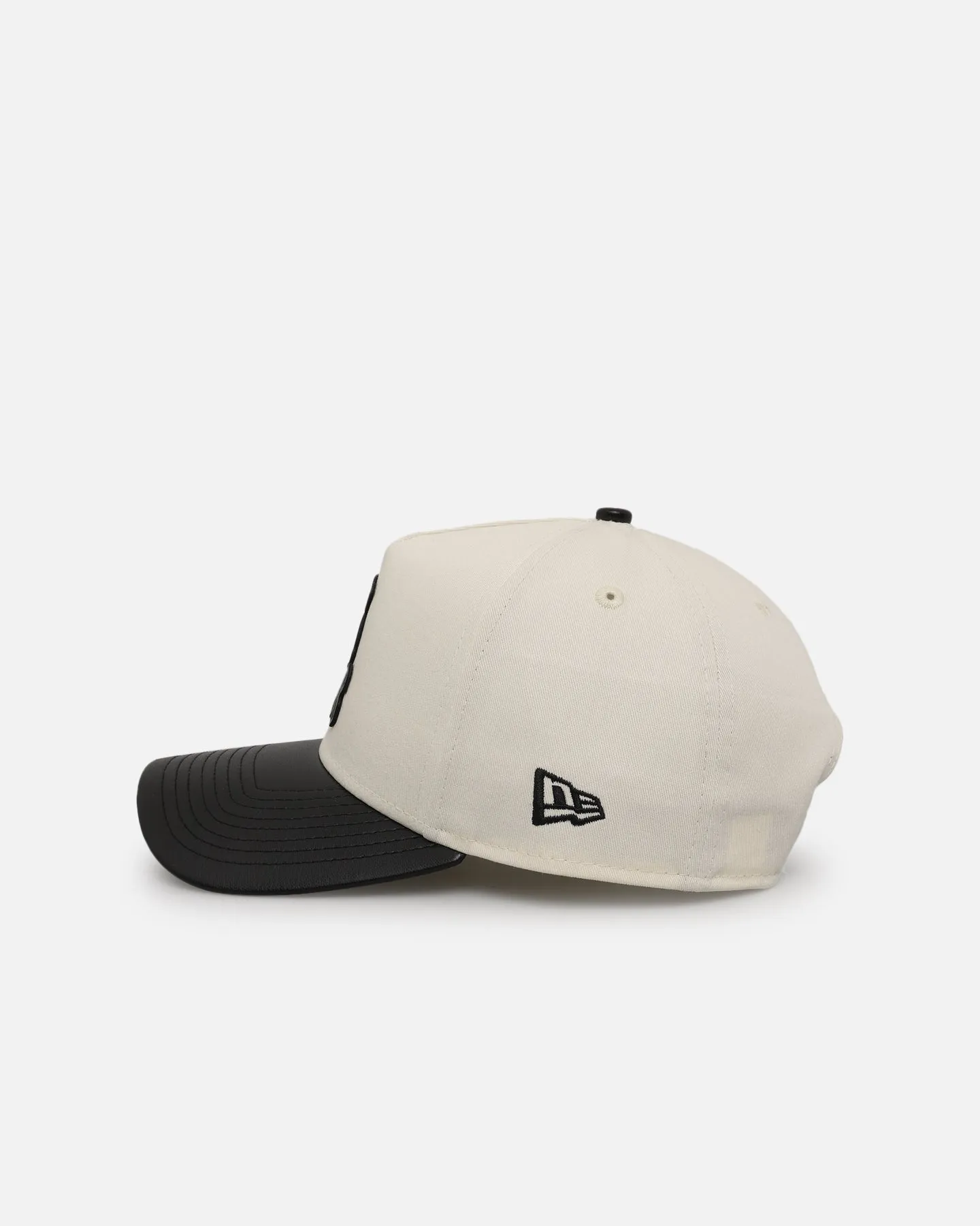 New Era Chicago White Sox 'Leather Visor' 9FORTY A-Frame Snapback Chrome White/Black