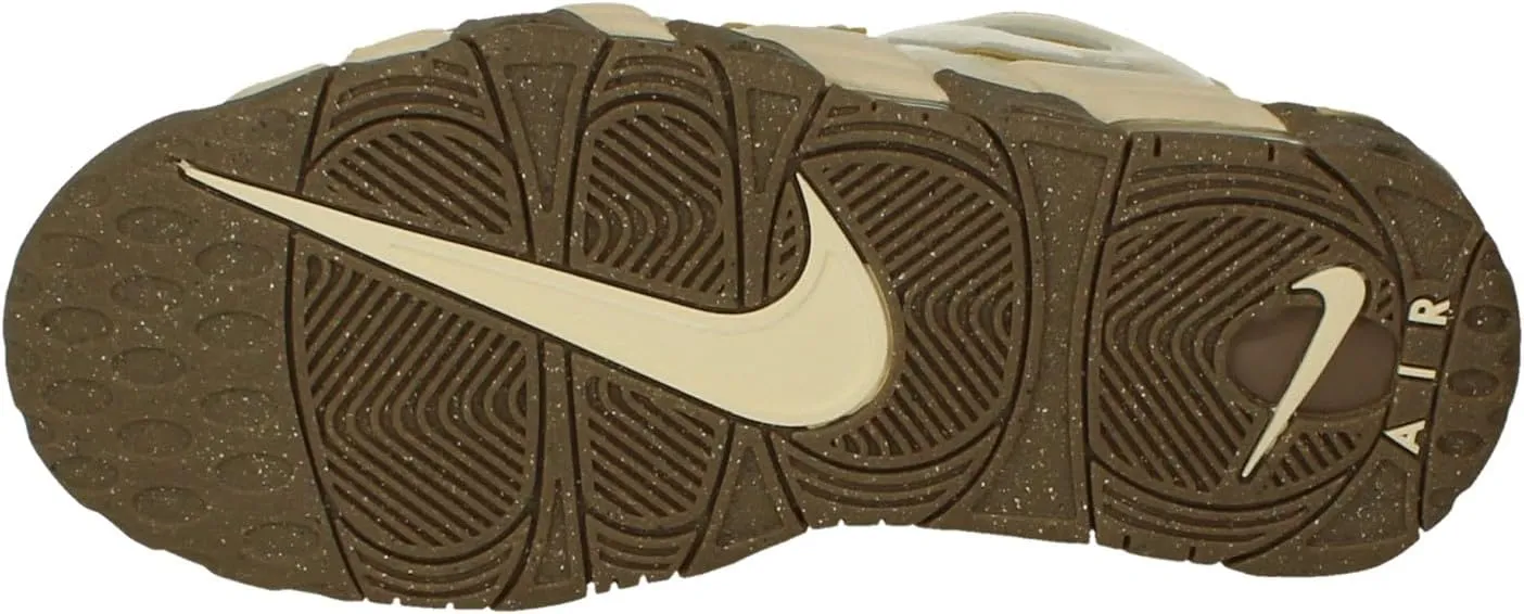 Nike Men's Basketball Shoe