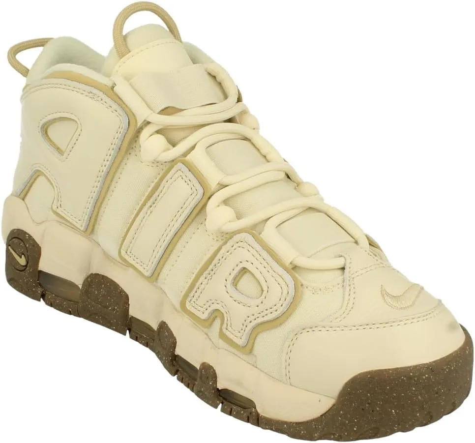 Nike Men's Basketball Shoe