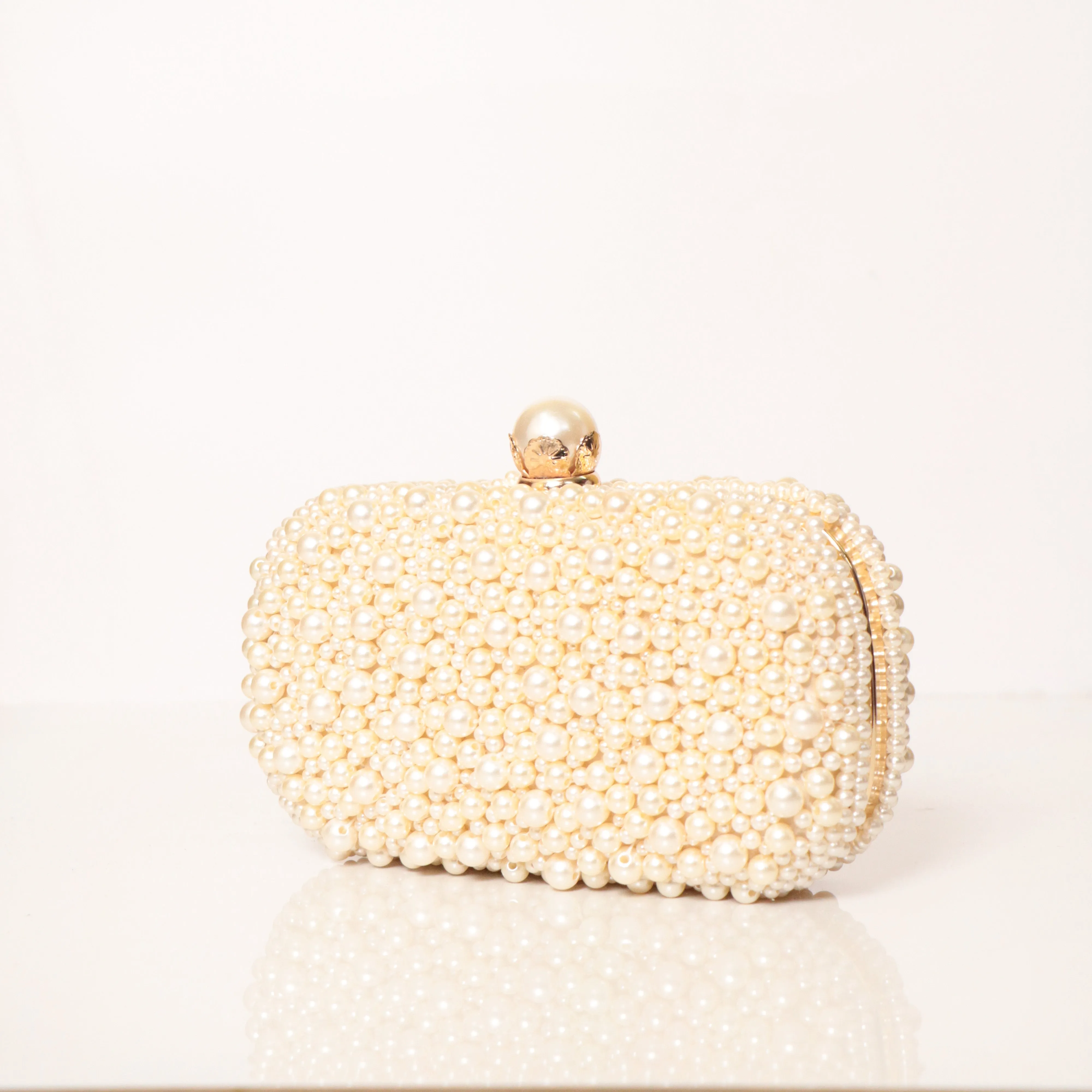 Pearl Of Dream Clutch Ivory