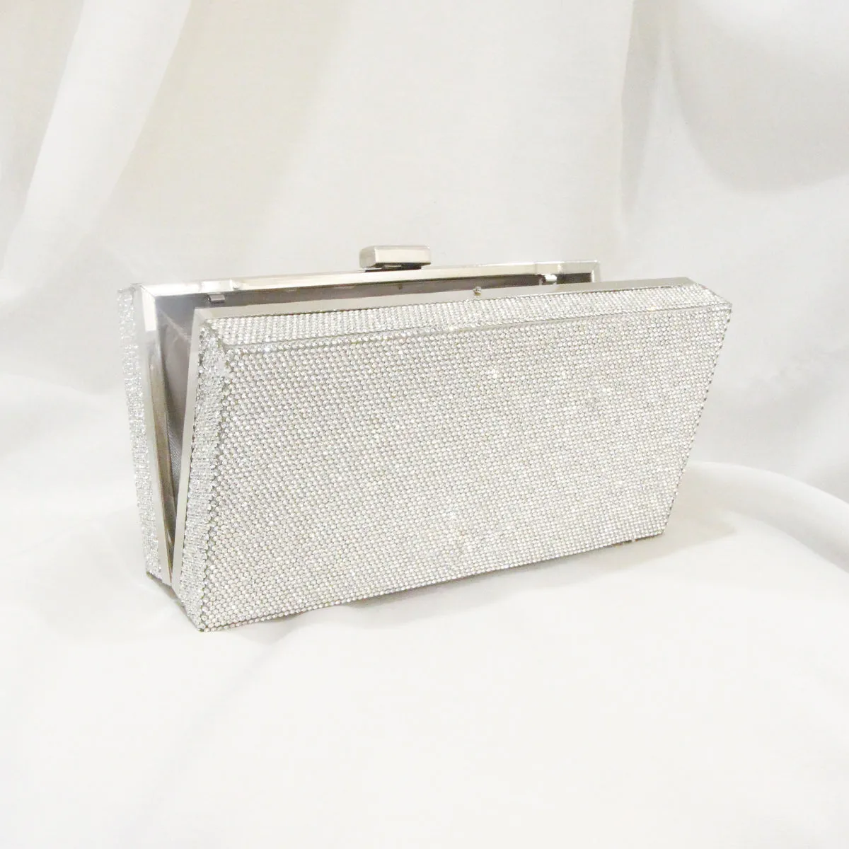 PETUNIA Clutch Bag