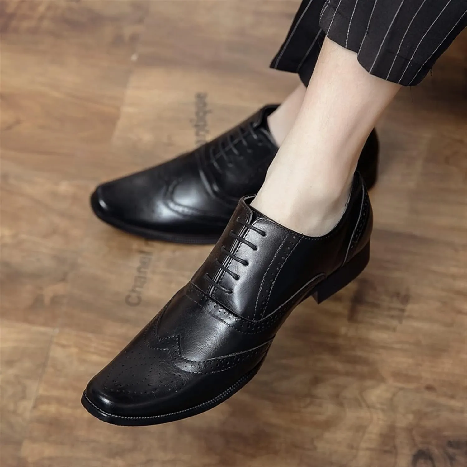 Single Season Dress Shoes for Men Lace Up Brogue Embossed Wing Tip Plain Burnished Toe Vegan Leather Non Slip Anti-Slip Slip Resistant Low Top Party Very Popular Among Young People