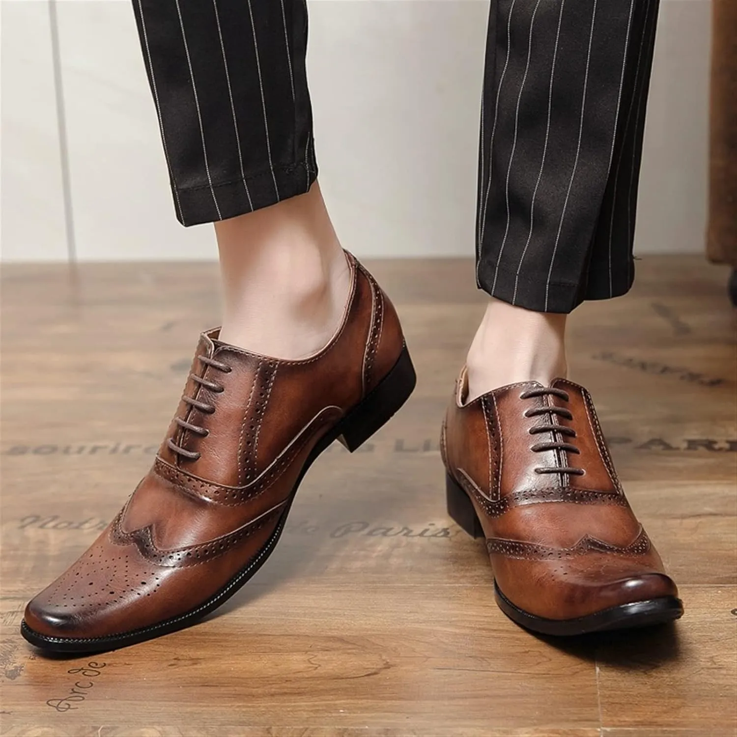 Single Season Dress Shoes for Men Lace Up Brogue Embossed Wing Tip Plain Burnished Toe Vegan Leather Non Slip Anti-Slip Slip Resistant Low Top Party Very Popular Among Young People