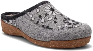 Taos Women's Woolderness 2 Clog