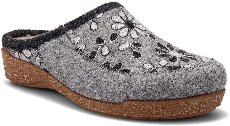 Taos Women's Woolderness 2 Clog