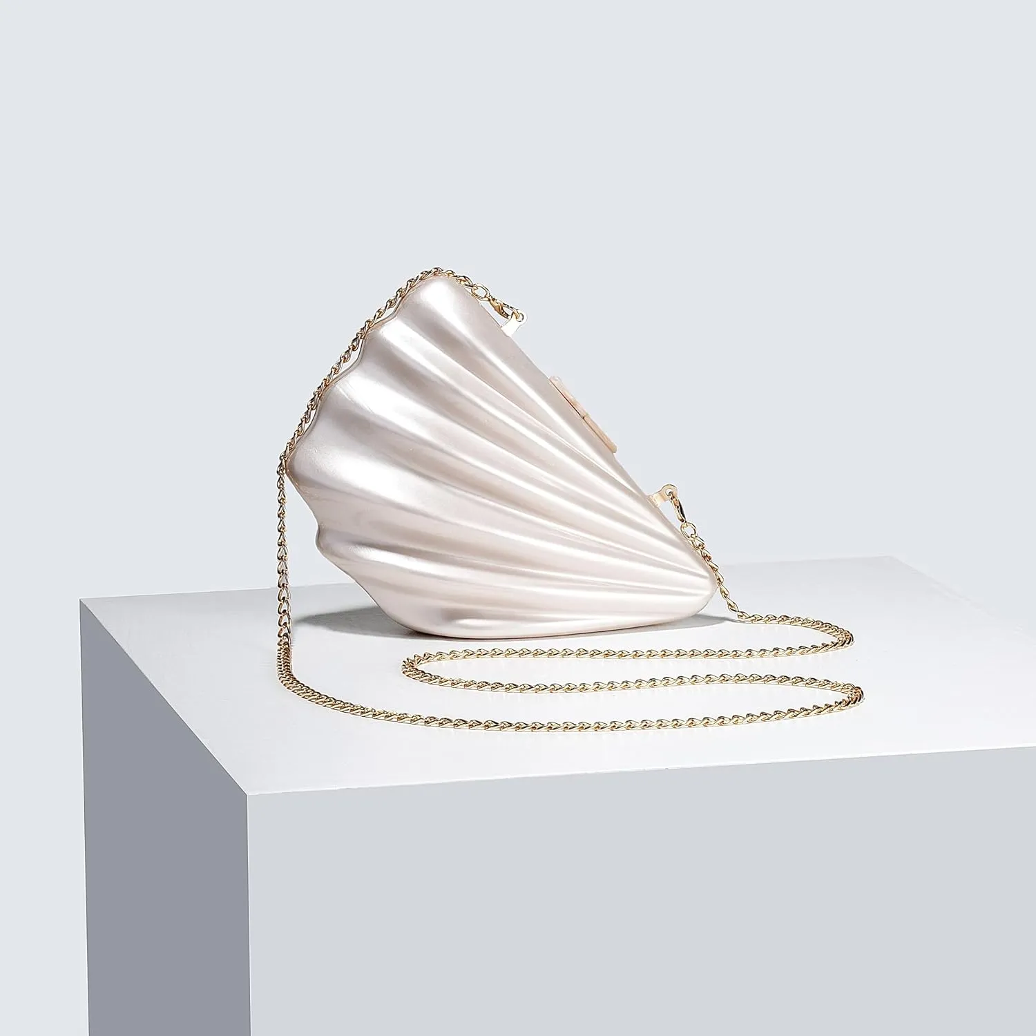 UMREN Seashell Chain Shoulder Bag for Women Acrylic Evening Clutch Bag Glitter Marble Purse Handbag for Wedding Party Prom