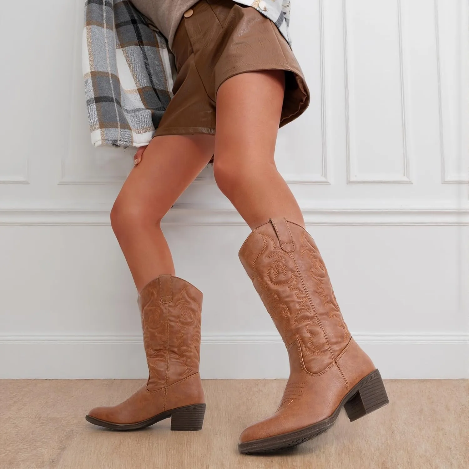 Vepose Women's Cowboy Boots Western Cowgirl Round Toe Mid Calf Boots for Women