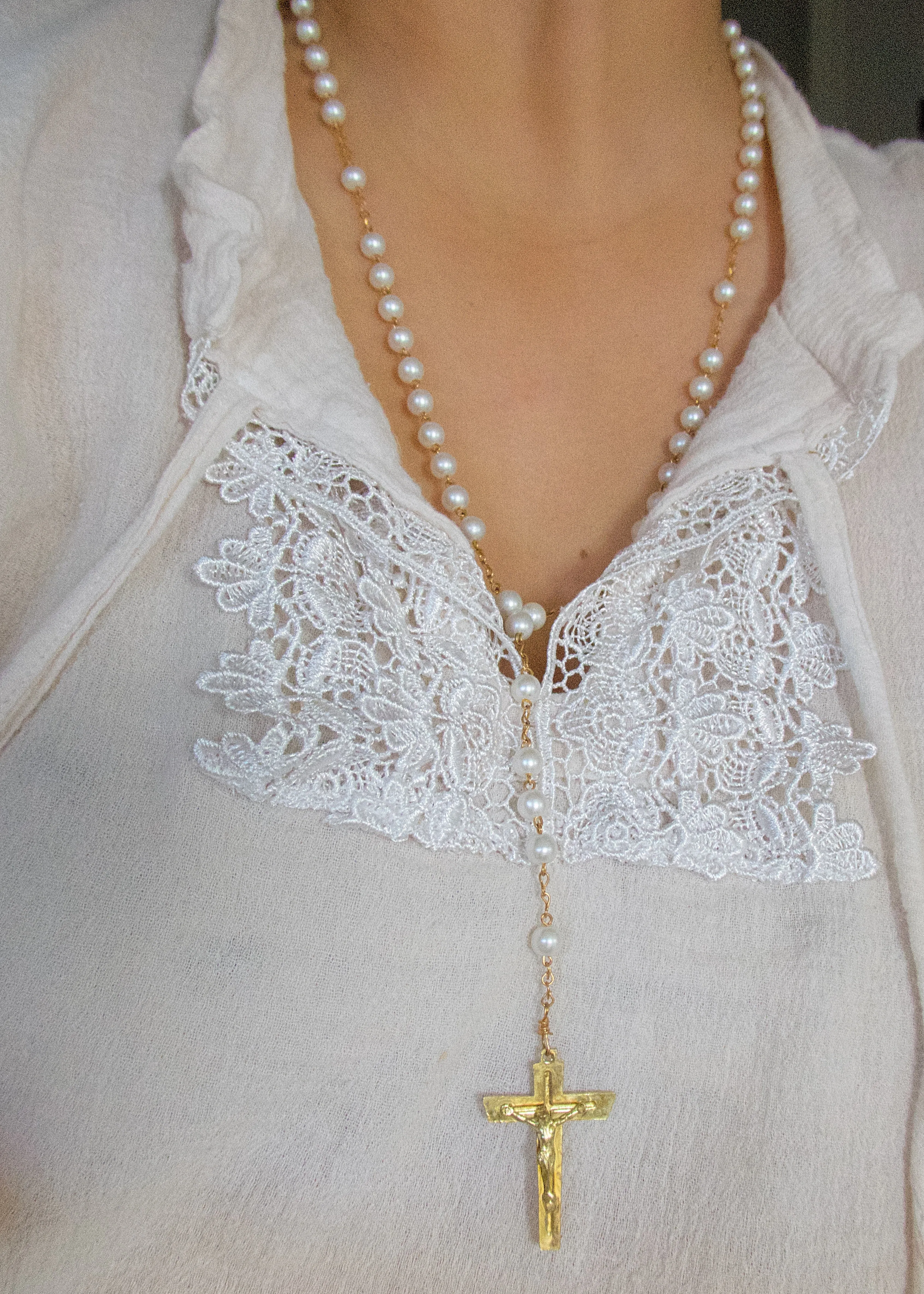 Vintage Faux Pearl & Gold Square Cross Rosary