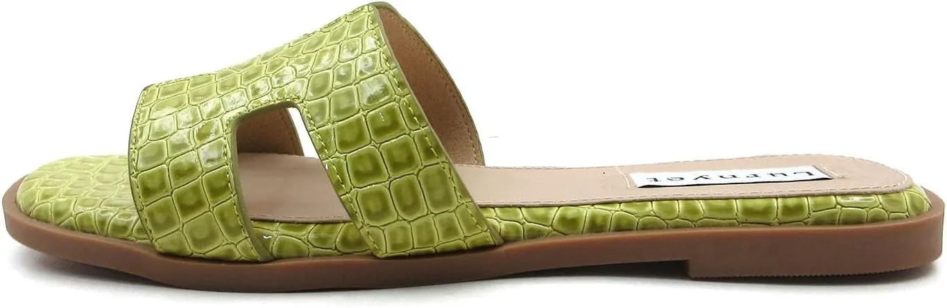 Women's Comfort Cushion Flat Sandal with Crocodile Pattern: Stylish Design Slide, Non-Slip Rubber Sole, Latex Insole for Comfort, Perfect for Parties, Gatherings, Casual Wear, Vacations, and Beach Days